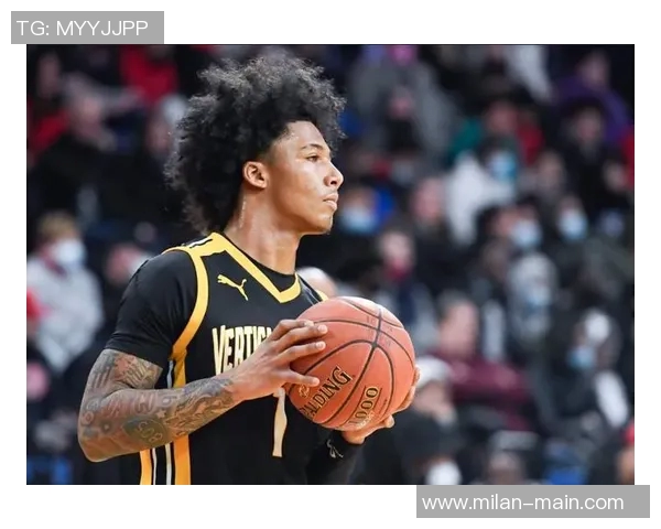 今日缺战开拓者米奇透露文班状态良好或随队赴孟菲斯