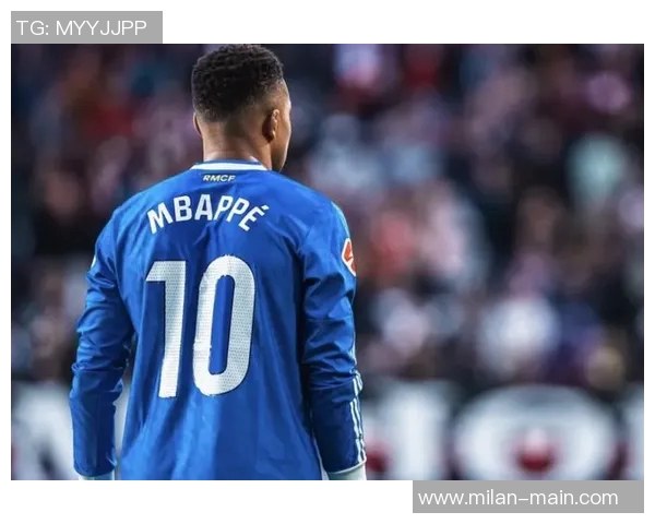 法国客战冰岛首发阵容公布姆巴佩缺阵恩昆库等新星亮相